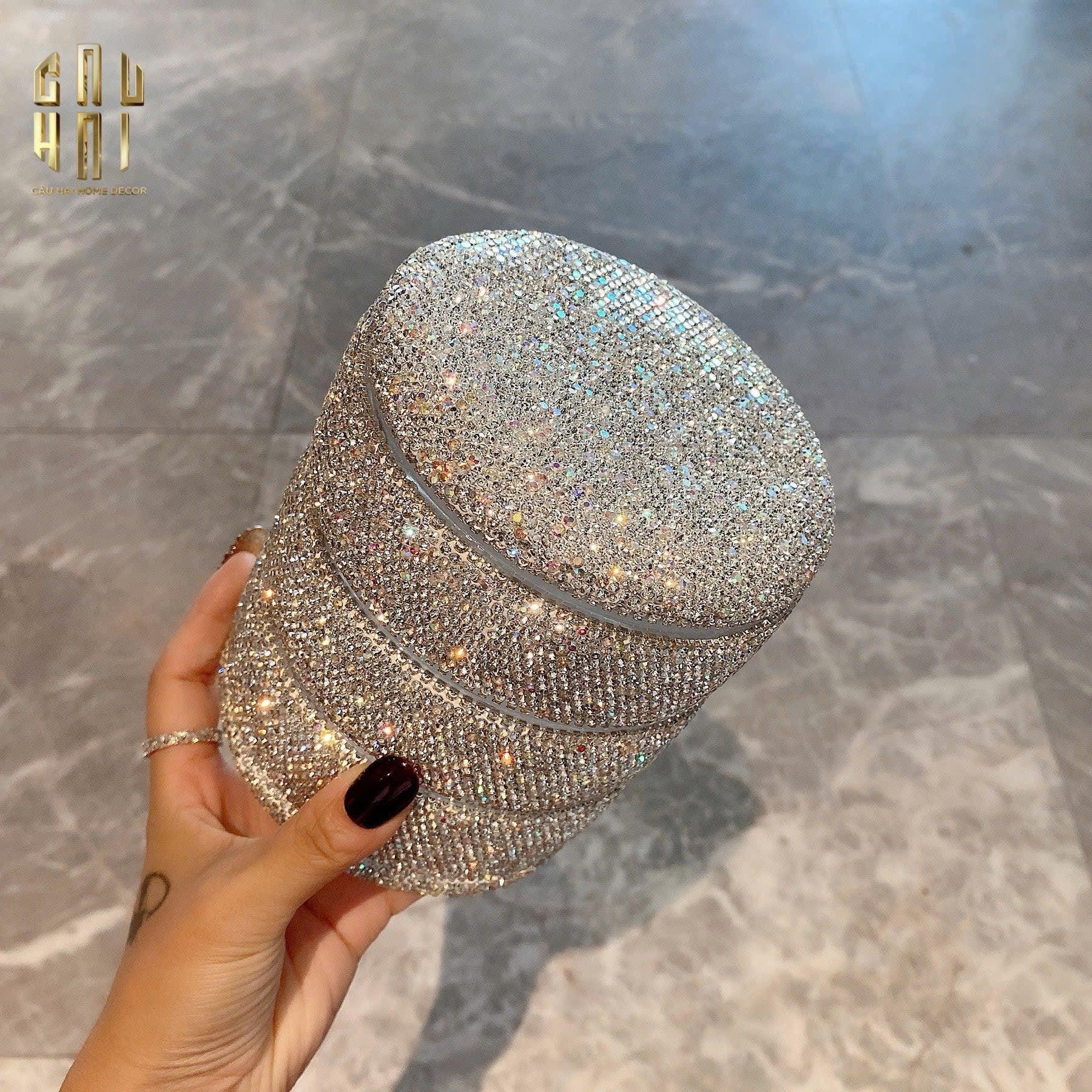HỘP LƯU TRỮ 4 TẦNG CAROUSEL DIAMOND BLING BLING