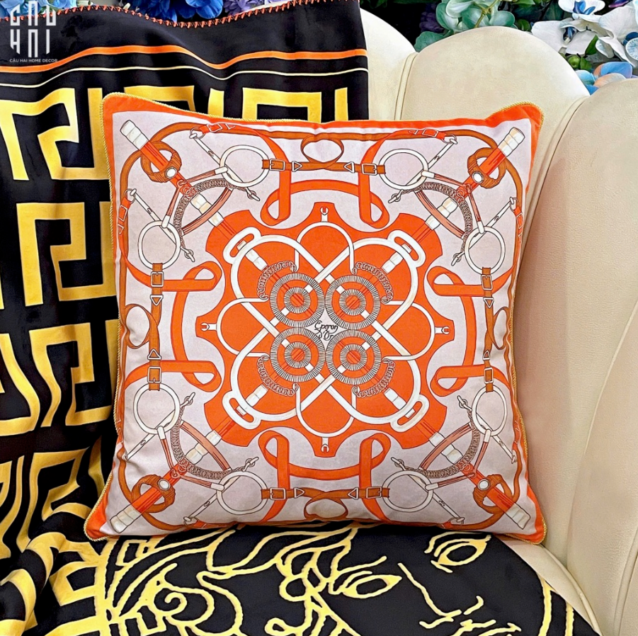 IMPERIAL SIGNATURE - VỎ GỐI NHUNG CAO CẤP EPERON D'OR 45. - ORANGE - CẬU HAI HOME DECOR