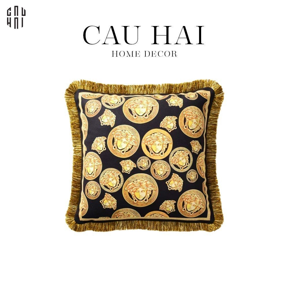 IMPERIAL SIGNATURE - VỎ GỐI NHUNG CAO CẤP GIANNI VERS. MEDUSA THROW 45. - CẬU HAI HOME DECOR