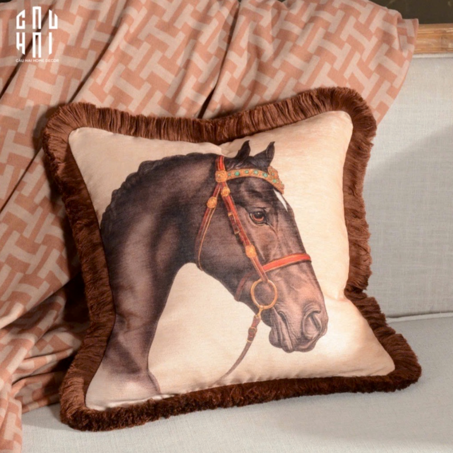 IMPERIAL SIGNATURE - VỎ GỐI NHUNG MARRON STALLION - CẬU HAI HOME DECOR