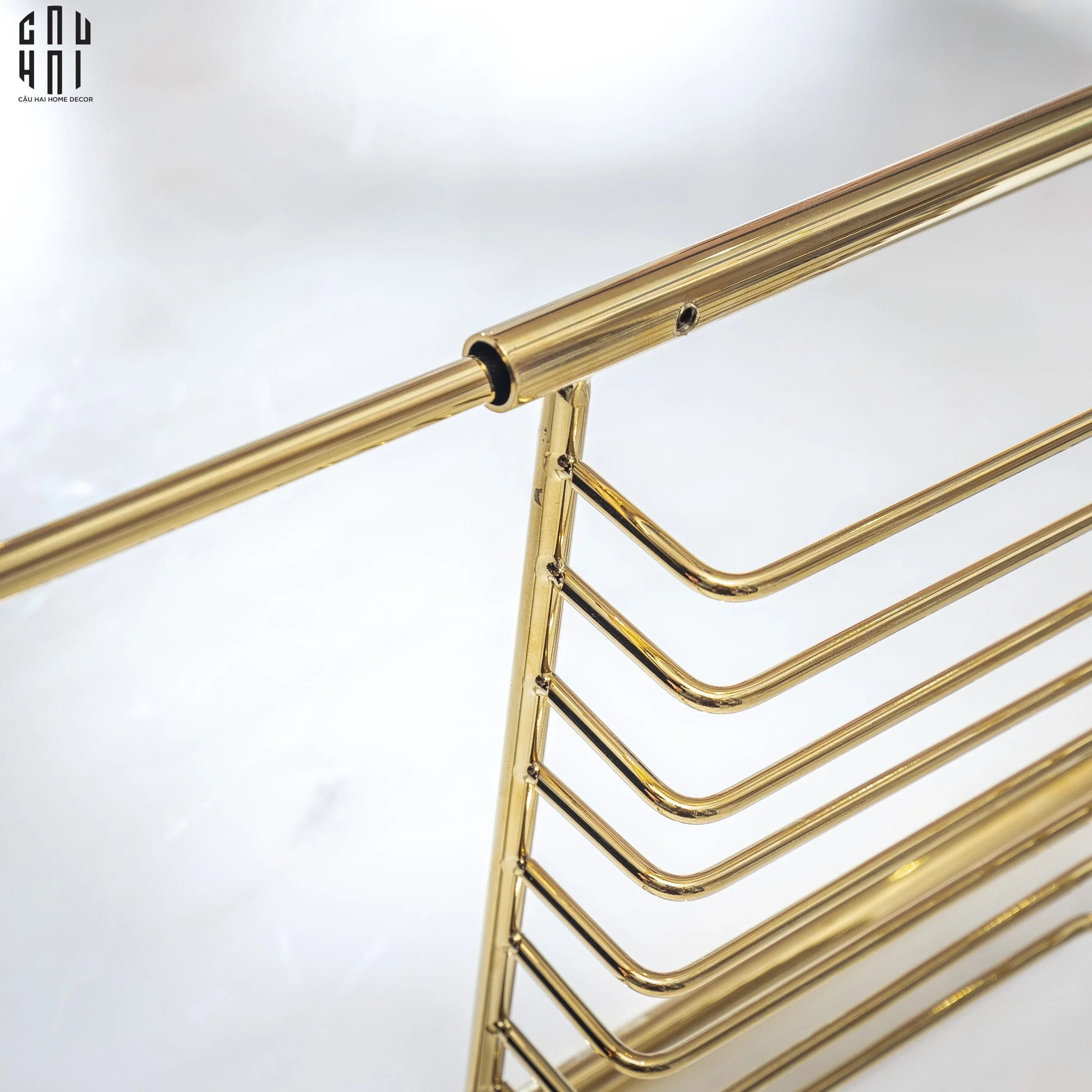 KỆ BỒN TẮM MARSHALL WHITE MARBLE SS25