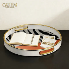 khay-go-tron-acrylic-sauvage-vermilion-zebra-round-serving-trays-d35-cau-hai-home-decor-4 - CẬU HAI HOME DECOR