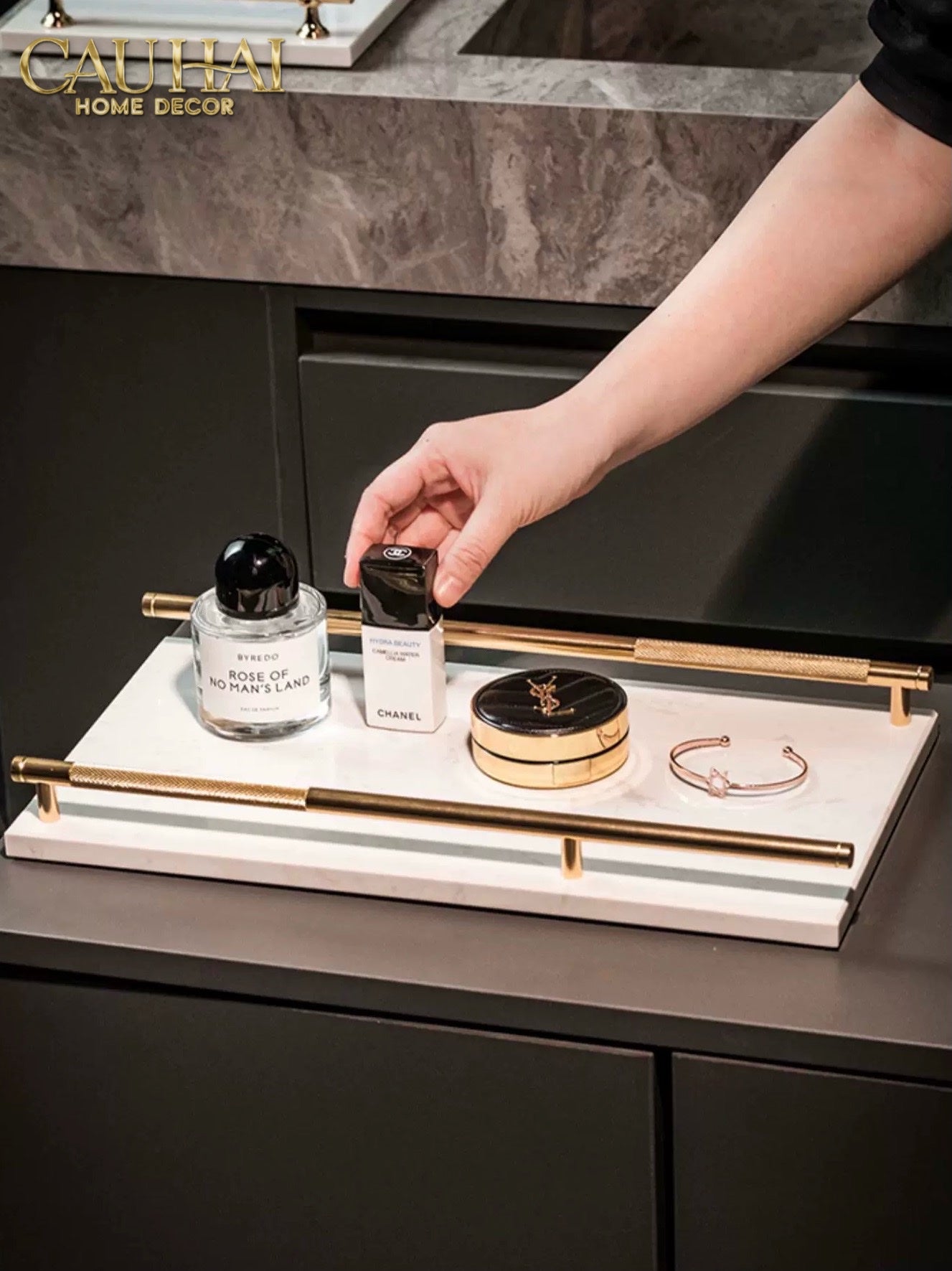 KHAY PEARL MARBLE – GOLD IVORY HANDLES 22×40-CẬU HAI HOME DECOR