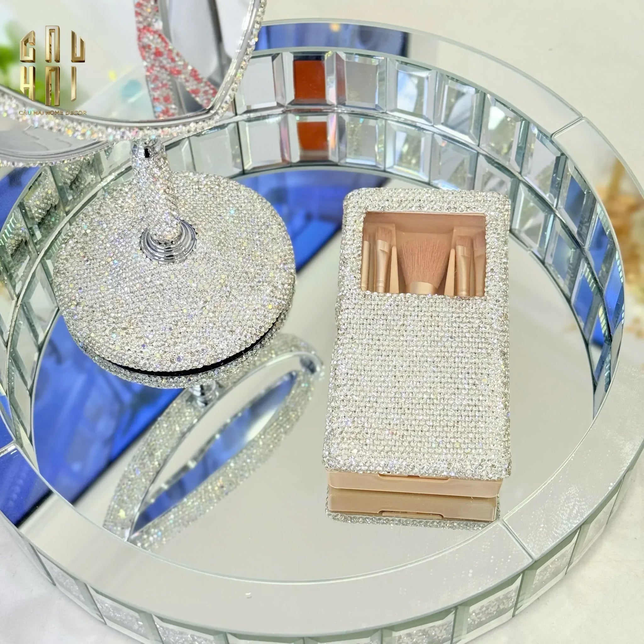 KHAY TRÒN CRYSTAL MIRROR LUXE TRAY FW25