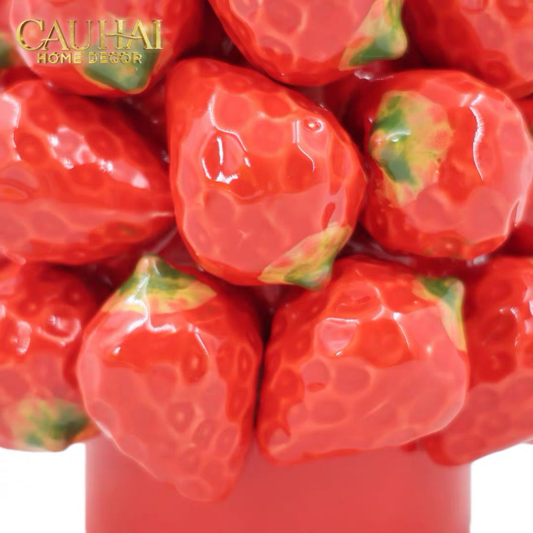 La Sicilia Royale - Bình Hoa Gốm Sứ Strawberry Impériale Rouge 19x26 H25-BÌNH HOA-CẬU HAI HOME DECOR-CẬU HAI HOME DECOR