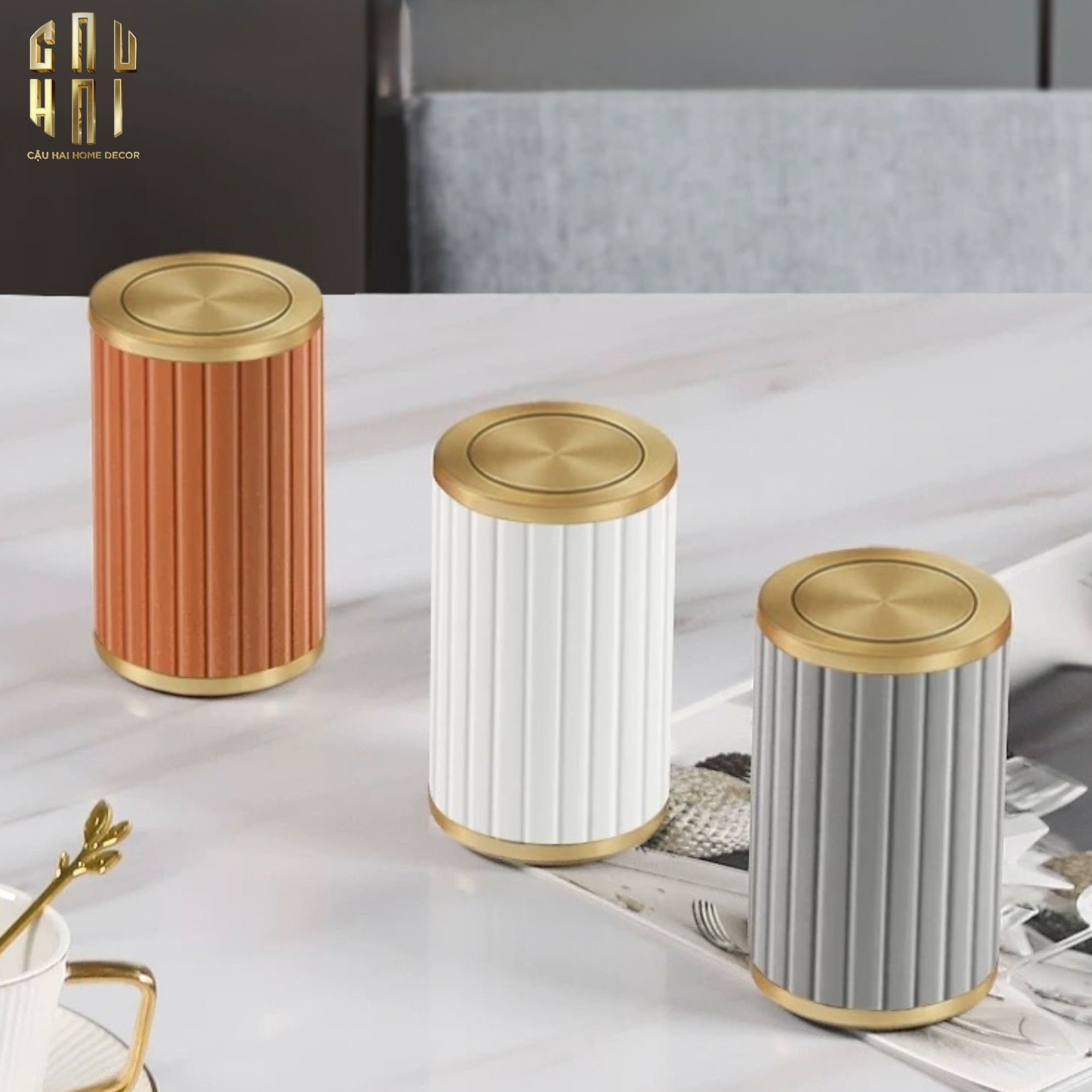 LỌ TĂM DA LUXE LEATHER - COGNAC-CẬU HAI HOME DECOR