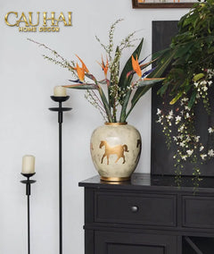 Maison Couture - Bình Hoa Gốm Sứ - Ngựa Dát Vàng Cheval Noble Ivoire Artisan Feuille D’Or Ceramic Vase H29-BÌNH HOA-CẬU HAI HOME DECOR