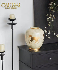 Maison Couture - Bình Hoa Gốm Sứ - Ngựa Dát Vàng Cheval Noble Ivoire Artisan Feuille D’Or Ceramic Vase H29-BÌNH HOA-CẬU HAI HOME DECOR