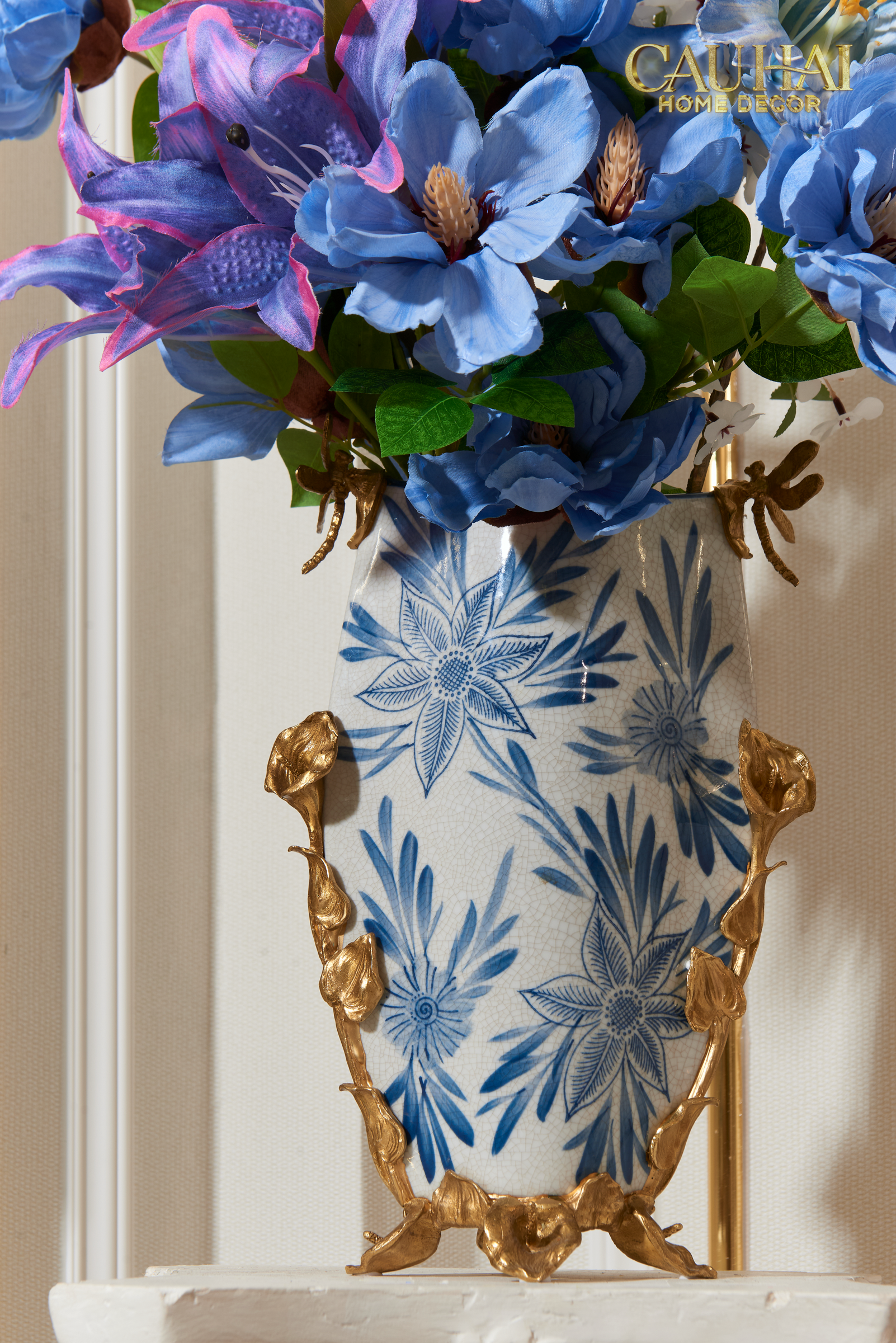 Maison Couture - Bình Hoa Imperium Empire Divine Vase - Dragonfly Horizon Urn Indochine Bleu H35x24x16-BÌNH HOA-CẬU HAI HOME DECOR