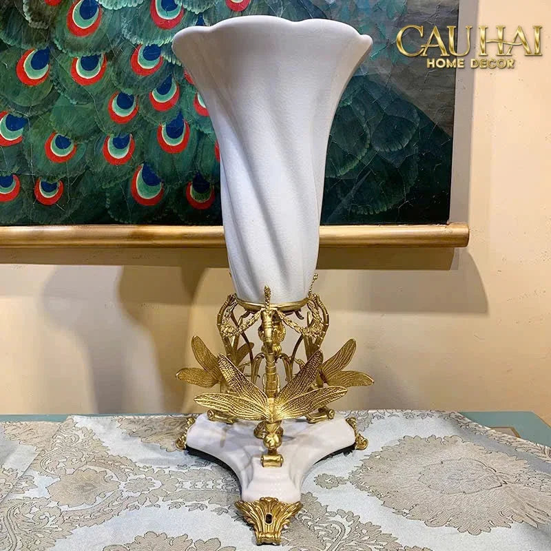maison-couture-binh-hoa-imperium-empire-divine-vase-papillon-pedestal-divoire-h60x26x26-binh-hoa-cau-hai-home-decor-5 - CẬU HAI HOME DECOR