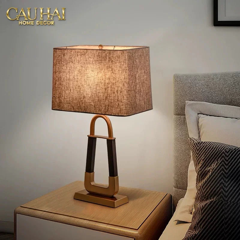 maison-couture-den-ngu-triomphe-triomphe-table-lamp-cau-hai-home-decor-11 - CẬU HAI HOME DECOR