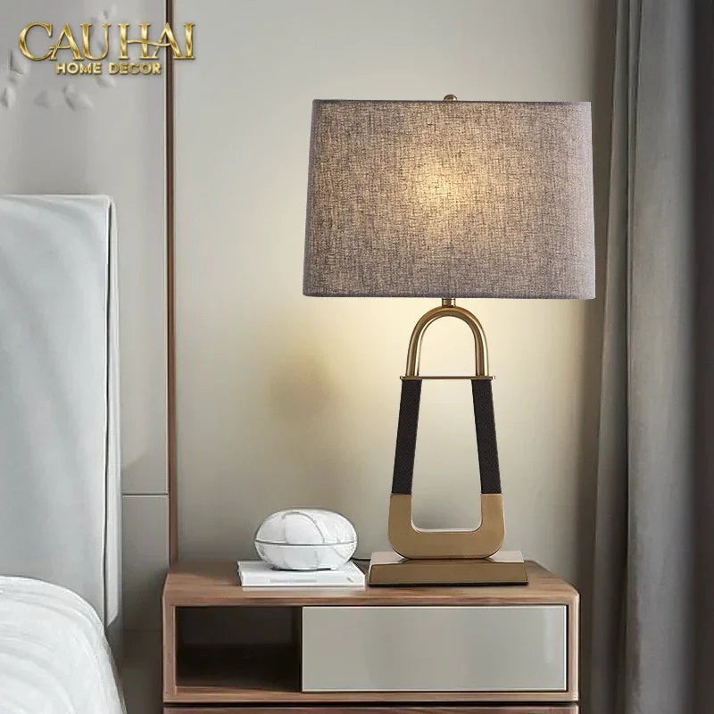 maison-couture-den-ngu-triomphe-triomphe-table-lamp-cau-hai-home-decor-12 - CẬU HAI HOME DECOR