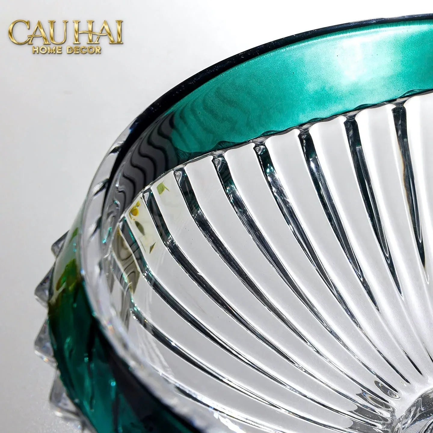 Maison Couture - Đĩa Trái Cây Pha Lê Màu Ngọc Lục Bảo Émeraude Cristalleries Fruit Bowl-SET CHÉN DĨA-CẬU HAI HOME DECOR