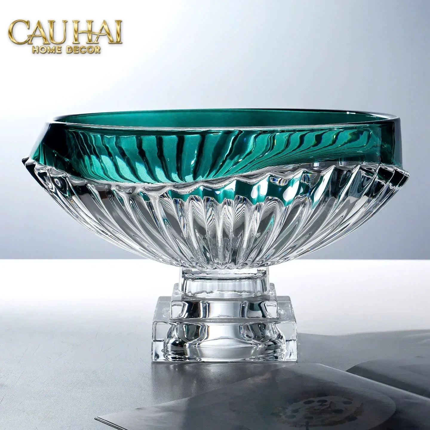 Maison Couture - Đĩa Trái Cây Pha Lê Màu Ngọc Lục Bảo Émeraude Cristalleries Fruit Bowl-SET CHÉN DĨA-CẬU HAI HOME DECOR