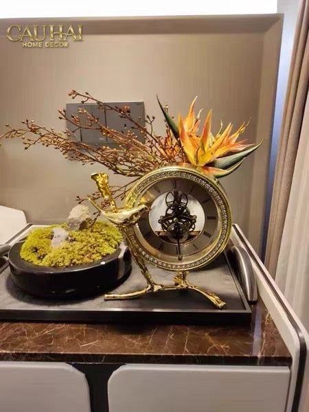 Maison Couture - Đồng Hồ Để Bàn Bằng Đồng Golden Empire Emperor Bird Of The Paradise Castle 11x22x20-Đồng hồ để bàn-CẬU HAI HOME DECOR-CẬU HAI HOME DECOR
