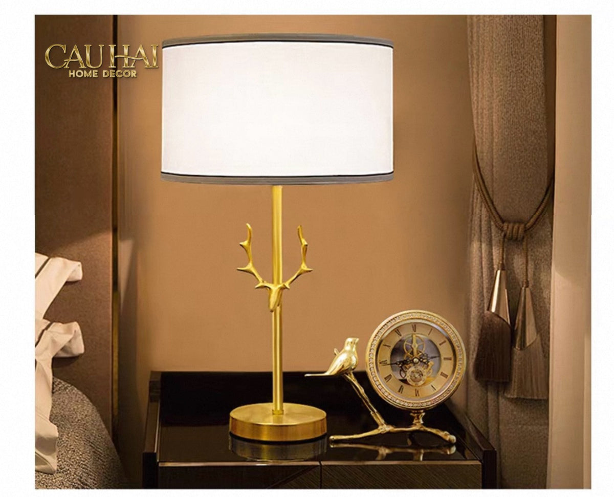 Maison Couture - Đồng Hồ Để Bàn Bằng Đồng Golden Empire Emperor Bird Of The Paradise Castle 11x22x20-Đồng hồ để bàn-CẬU HAI HOME DECOR-CẬU HAI HOME DECOR
