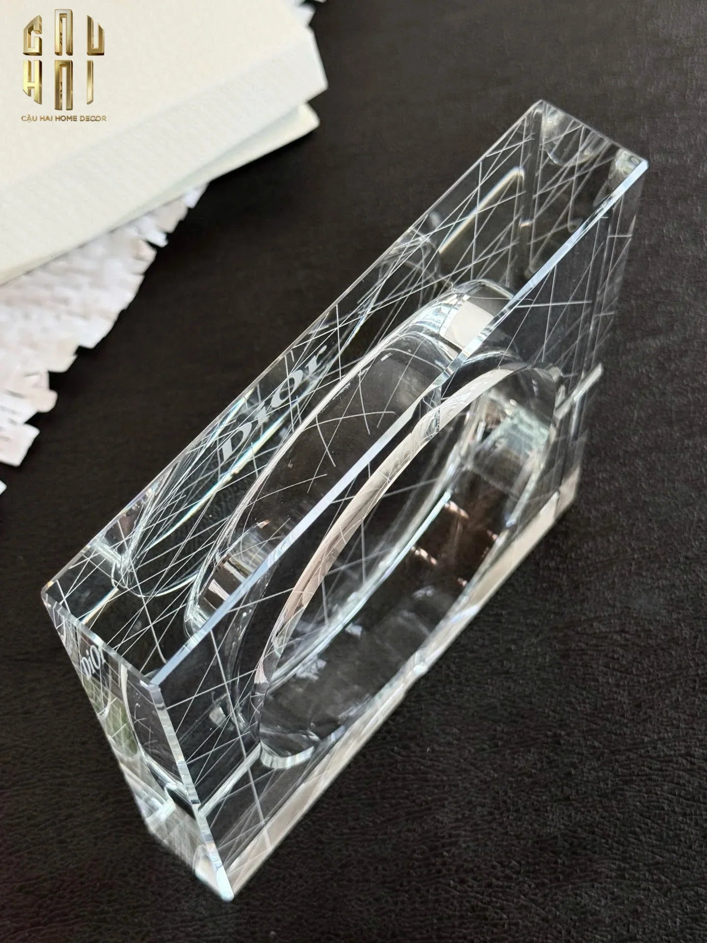 maison-couture-gat-tan-pha-le-d_o-cristalleries-ashtray-full-box-size-15-cau-hai-home-decor-7 - CẬU HAI HOME DECOR