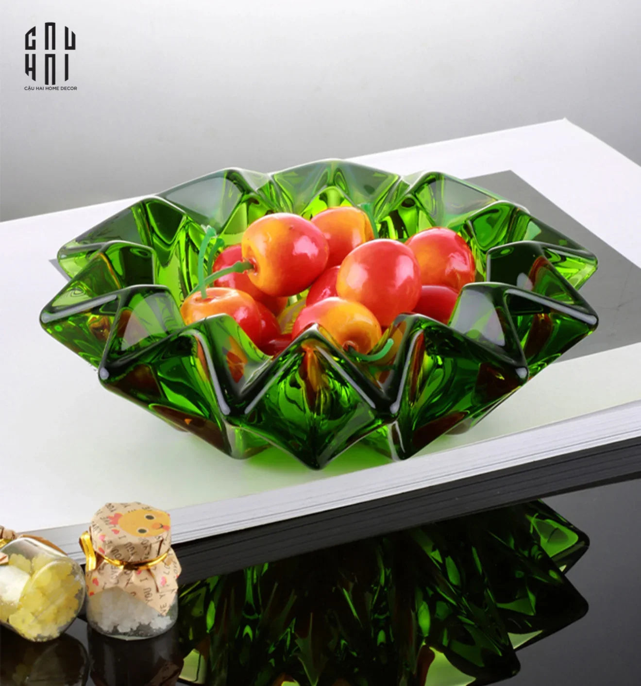 maison-couture-gat-tan-pha-le-luc-bao-emeraude-cristalleries-decor-ashtrays-s9-cau-hai-home-decor-3 - CẬU HAI HOME DECOR