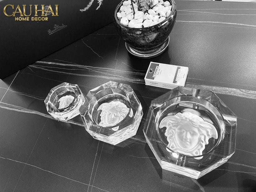 Maison Couture - Gạt Tàn Pha Lê Medusa Extravagant Cristalleries Ashtray-Gạt Tàn-CẬU HAI HOME DECOR
