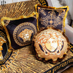 Maison Couture - Gối Tròn Nhung Chenille V Class Grande Medusa Medallion Centerpiece Amplified 45.-VỎ GỐI-CẬU HAI HOME DECOR