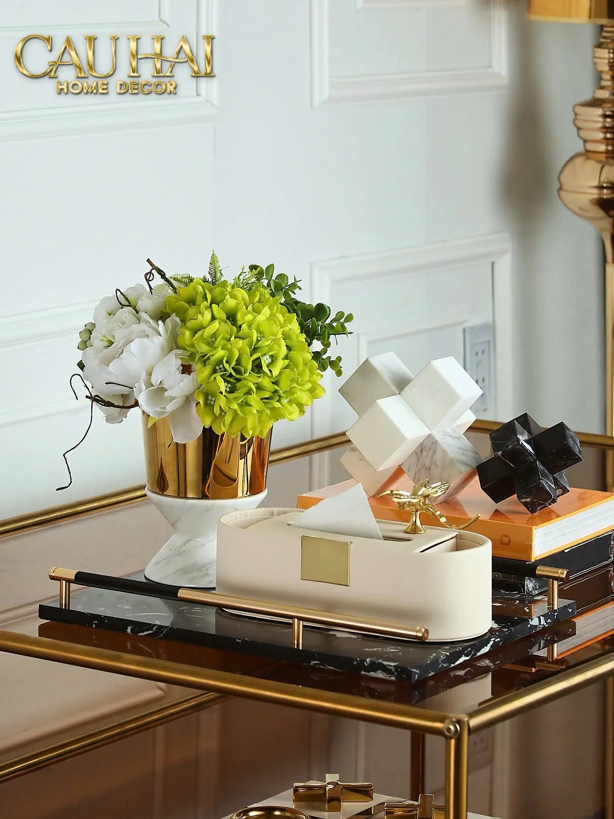 Maison Couture - Golden Crown Vessel Ss25-BÌNH HOA-CẬU HAI HOME DECOR