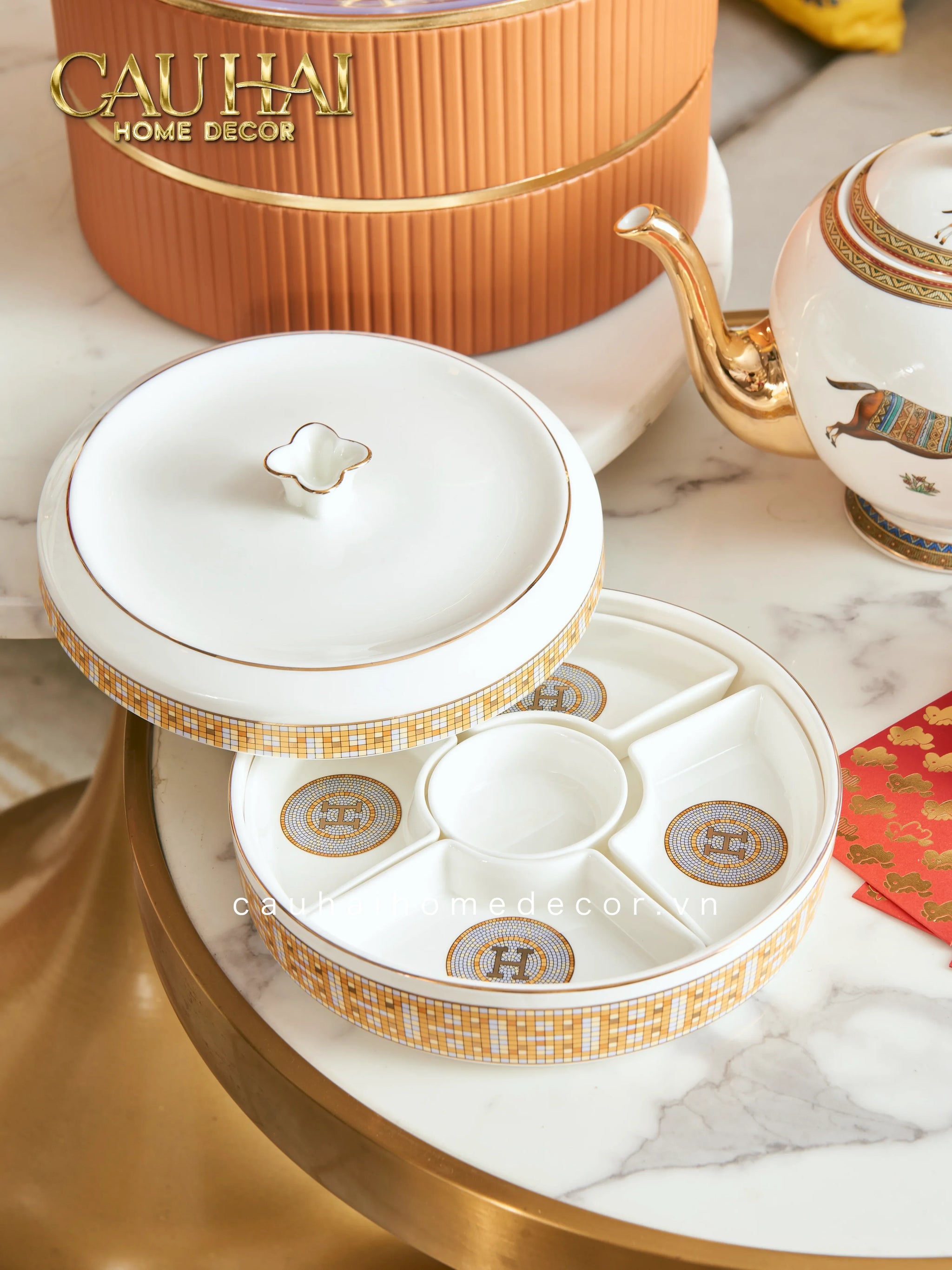 maison-couture-hop-banh-mut-helios-mosaique-signature-h-cau-hai-home-decor-5 - CẬU HAI HOME DECOR