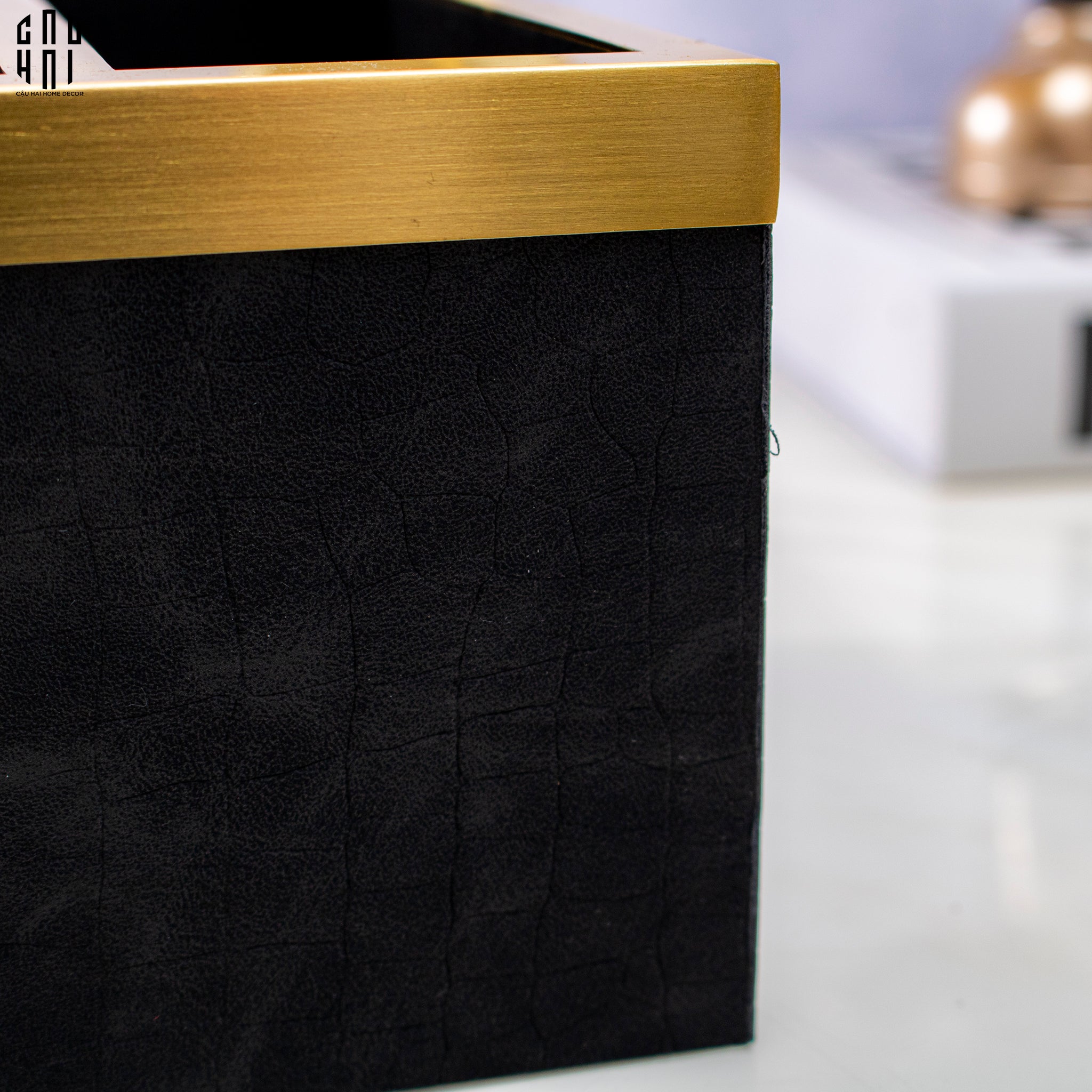Maison Couture - Hộp Khăn Giấy Balvin Prestige Class Oakwood Leather - Noir / Crème 14x25-HỘP KHĂN GIẤY-CẬU HAI HOME DECOR