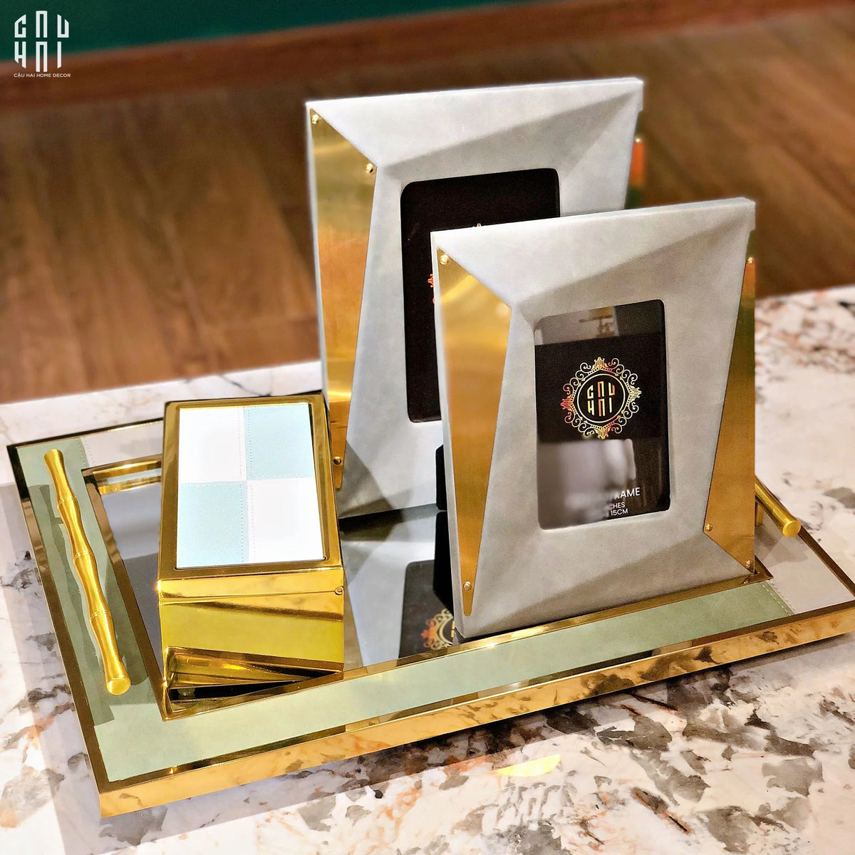 Maison Couture - Khay Gương Chữ Nhật Viền Da Luxe Leather Edge Briton Spéciale Édition 34x47x6-KHAY TRANG TRÍ-CẬU HAI HOME DECOR