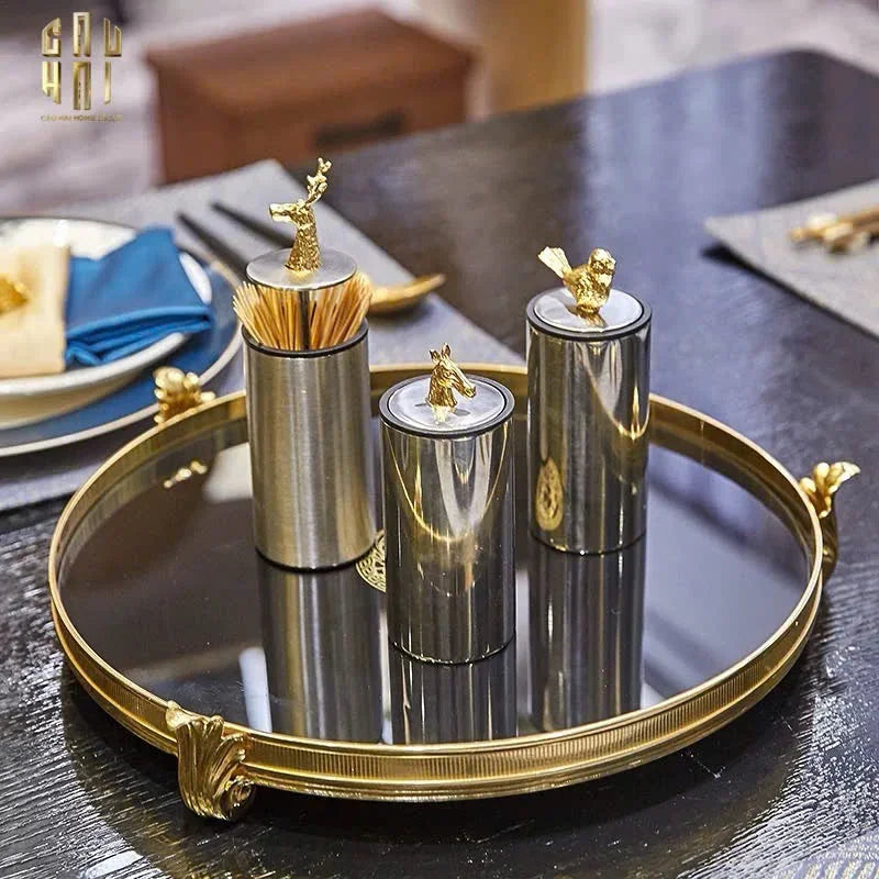 maison-couture-khay-guong-den-tron-brasson-barocco-medusa-savoir-mirron-ronde-plateau-32-cau-hai-home-decor-6 - CẬU HAI HOME DECOR
