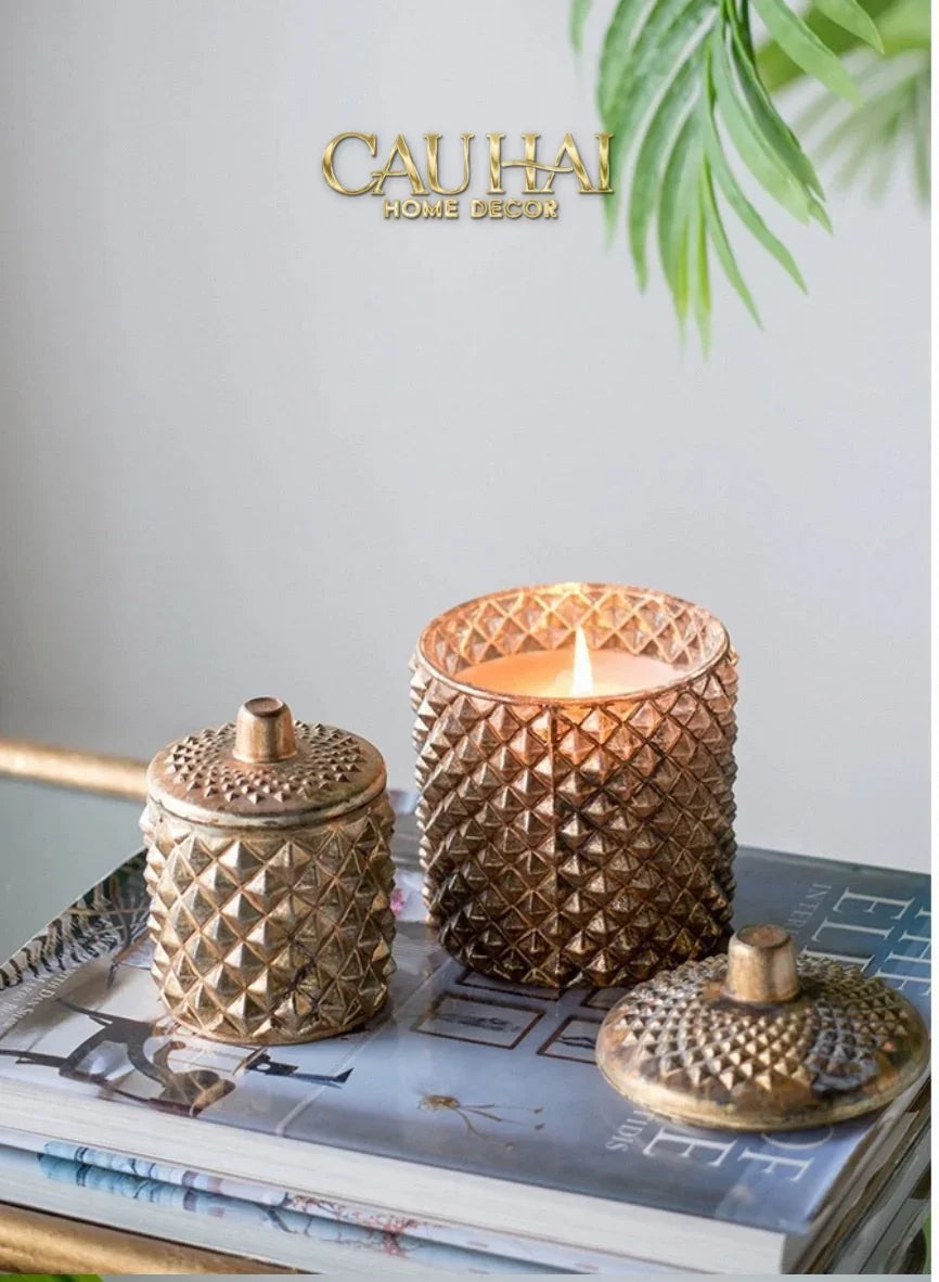 maison-couture-lo-nen-brasson-gothic-citrus-cedar-scented-candle-cau-hai-home-decor-5 - CẬU HAI HOME DECOR