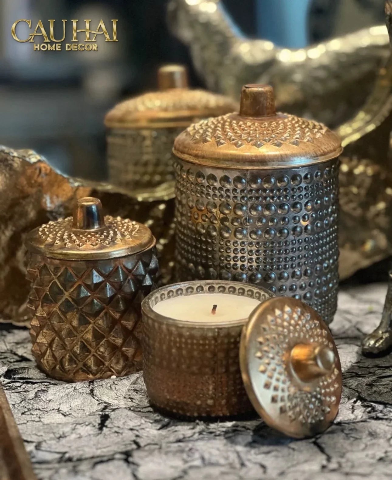 maison-couture-lo-nen-brasson-gothic-citrus-cedar-scented-candle-cau-hai-home-decor-7 - CẬU HAI HOME DECOR