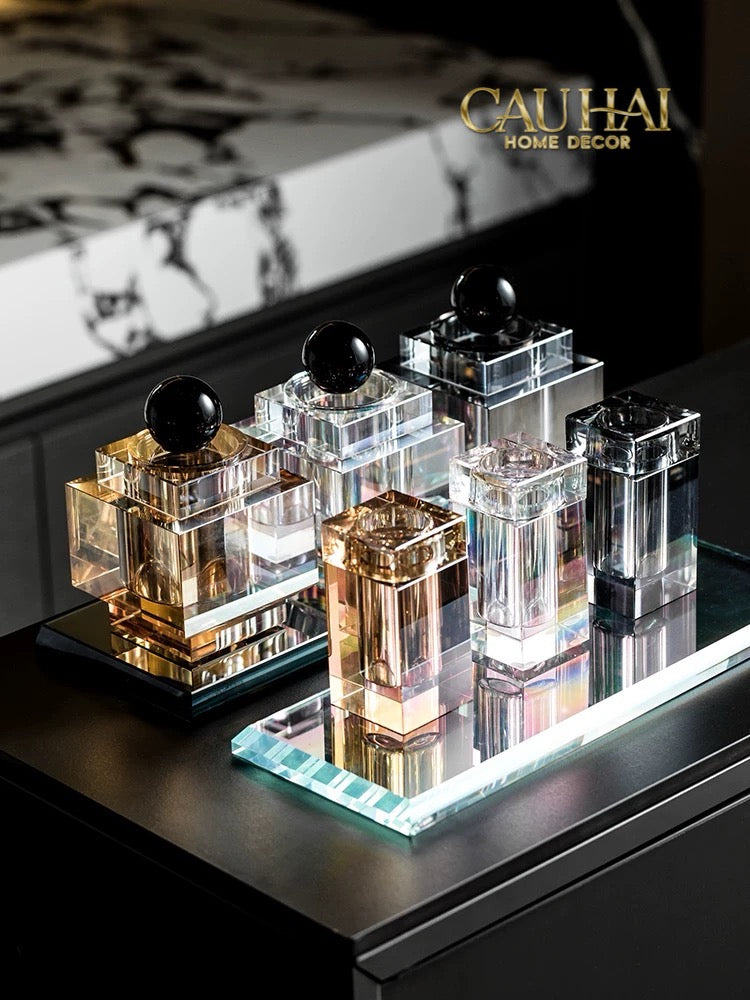 Maison Couture - Lọ Tăm Bông Pha Lê - Cristalleries Obsidian Cube - Smoky Vanity Ritual Set 9x14-HŨ TRANG TRÍ-Đối tác tại Trung Quốc theo từng đơn đặt hàng-CẬU HAI HOME DECOR
