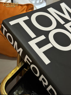 Maison Couture - Sách Fashion Runway Tom Ford 002 - Noir / Blanc / Gris-CẬU HAI HOME DECOR