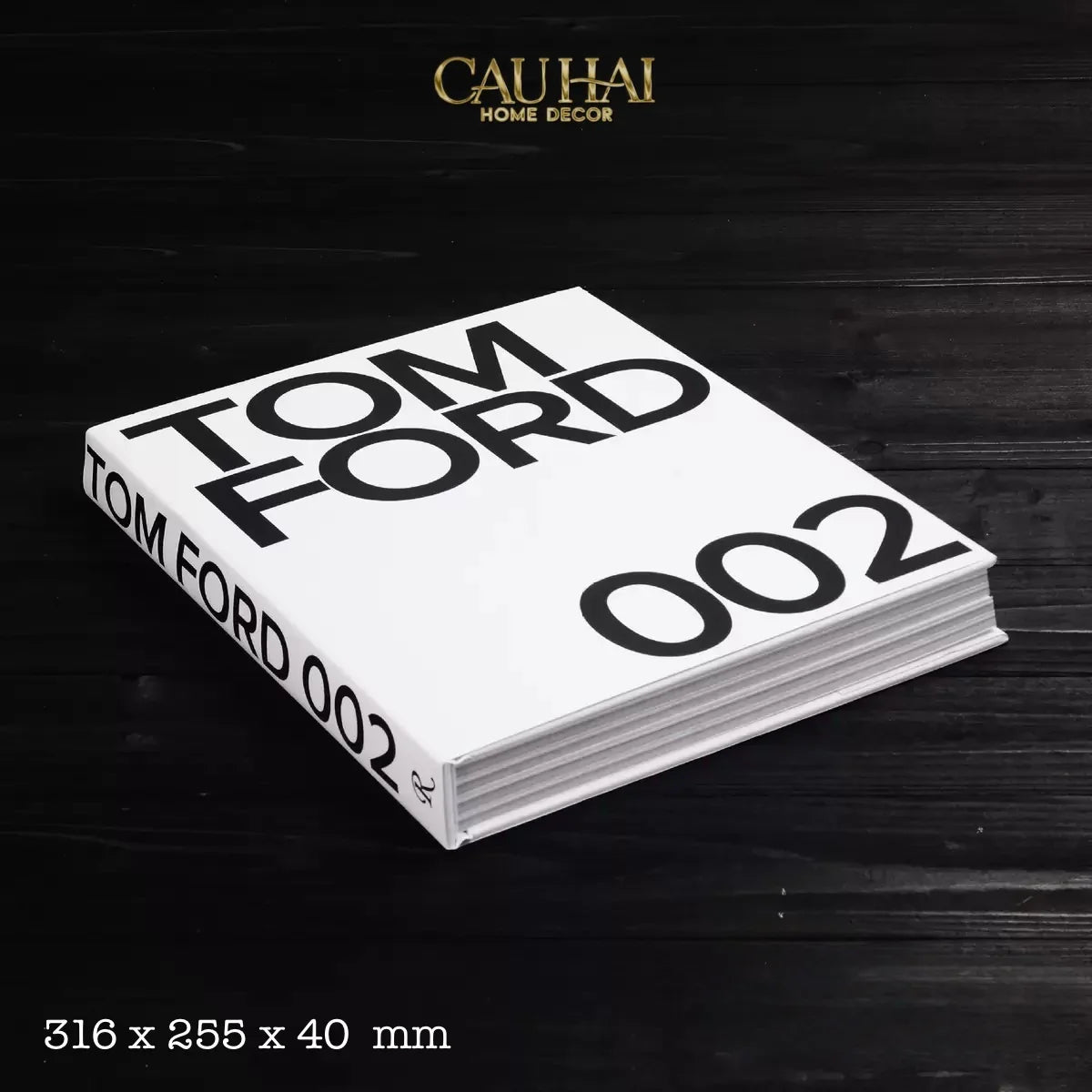 Maison Couture - Sách Fashion Runway Tom Ford 002 - Noir / Blanc / Gris-CẬU HAI HOME DECOR