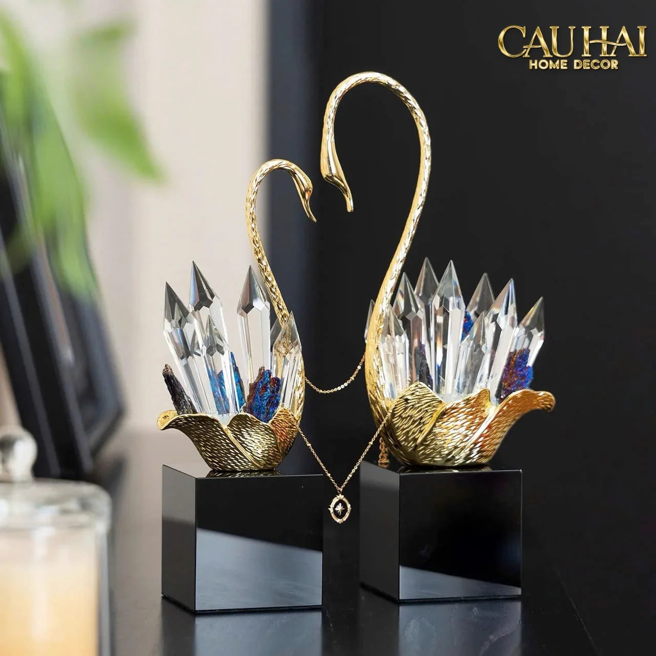 Maison Couture - Set 2 Tượng Thiên Nga Bằng Đồng Đính Pha Lê - Swan D’Amour Azure Cristalleries 15x25/28-CẬU HAI HOME DECOR