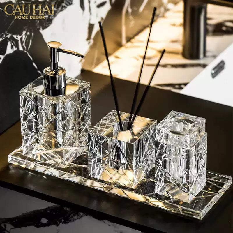 Maison Couture - Set Nhà Tắm Pha Lê Lumière Cristalleries Bathroom Vanity Set - Smoky Cannage Facetté Set 4pcs-PHỤ KIỆN NHÀ TẮM-CẬU HAI HOME DECOR