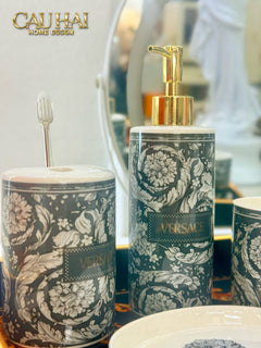 Maison Couture - Set Nhà Tắm V Class Medusa Graphiite Barocco Haze 5Pcs-CẬU HAI HOME DECOR