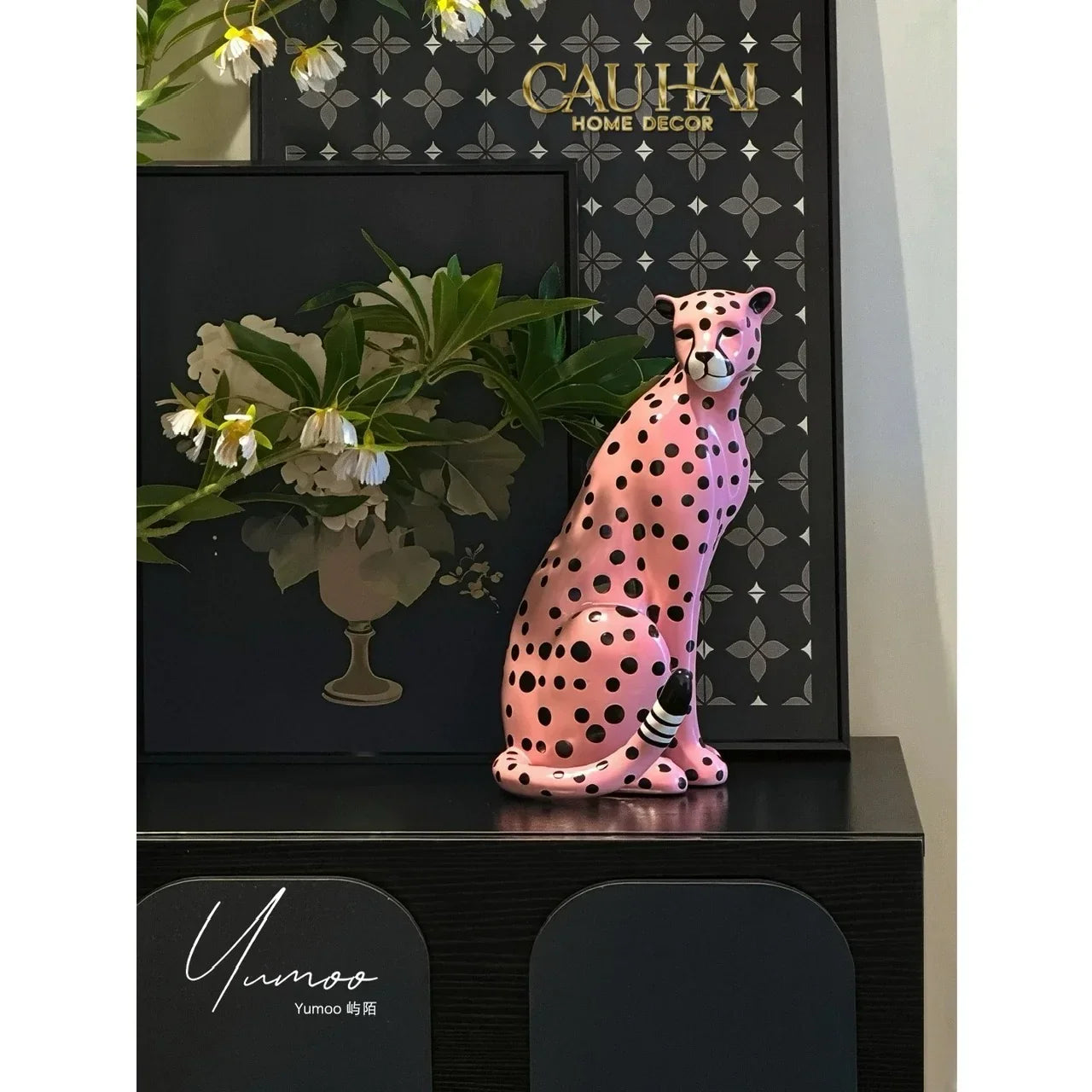 Maison Couture - Tượng Báo Hồng Gốm Sứ Pink Polka Leopard 22x32-CẬU HAI HOME DECOR