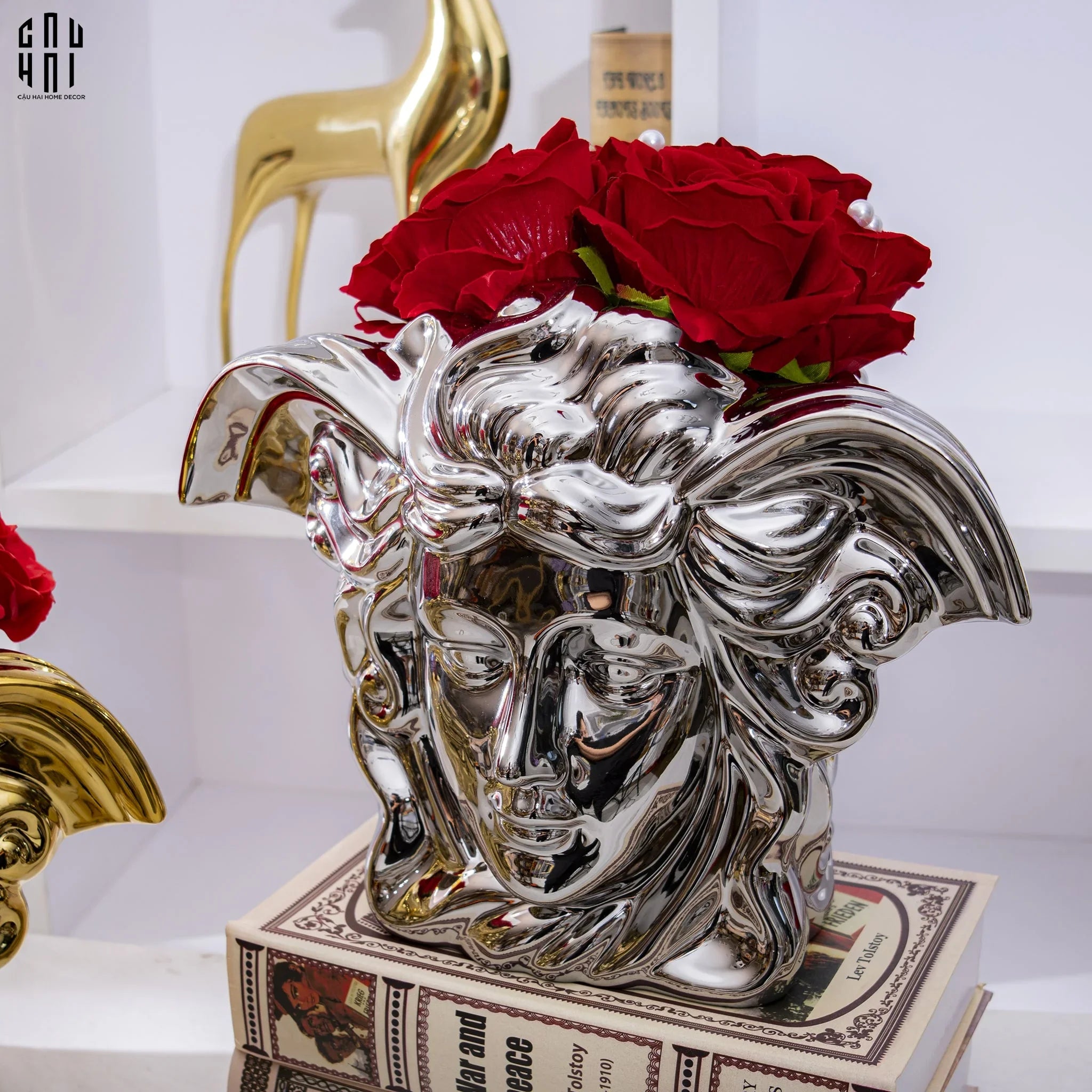 Maison Couture - Tượng Bình Hoa V Class Silver Medusa Fascination 20x34x22-TƯỢNG TRANG TRÍ-CẬU HAI HOME DECOR