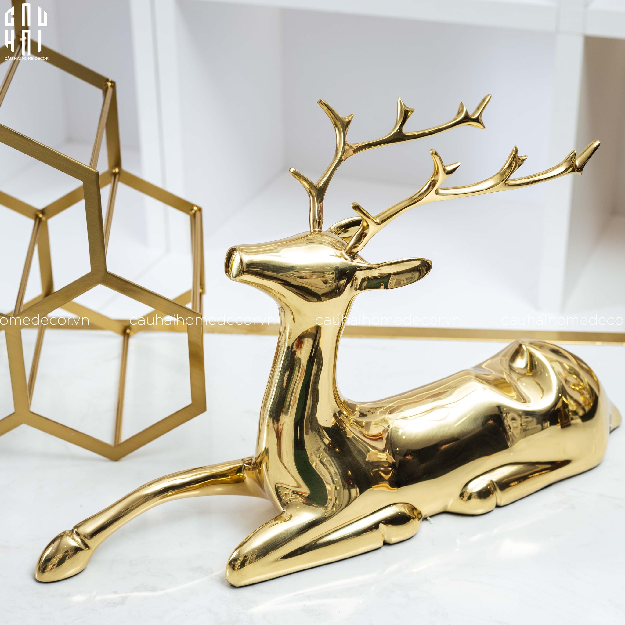maison-couture-brasson-premium-wine-holder-mythical-goddess-elk-ss25-cau-hai-home-decor-5 - CẬU HAI HOME DECOR