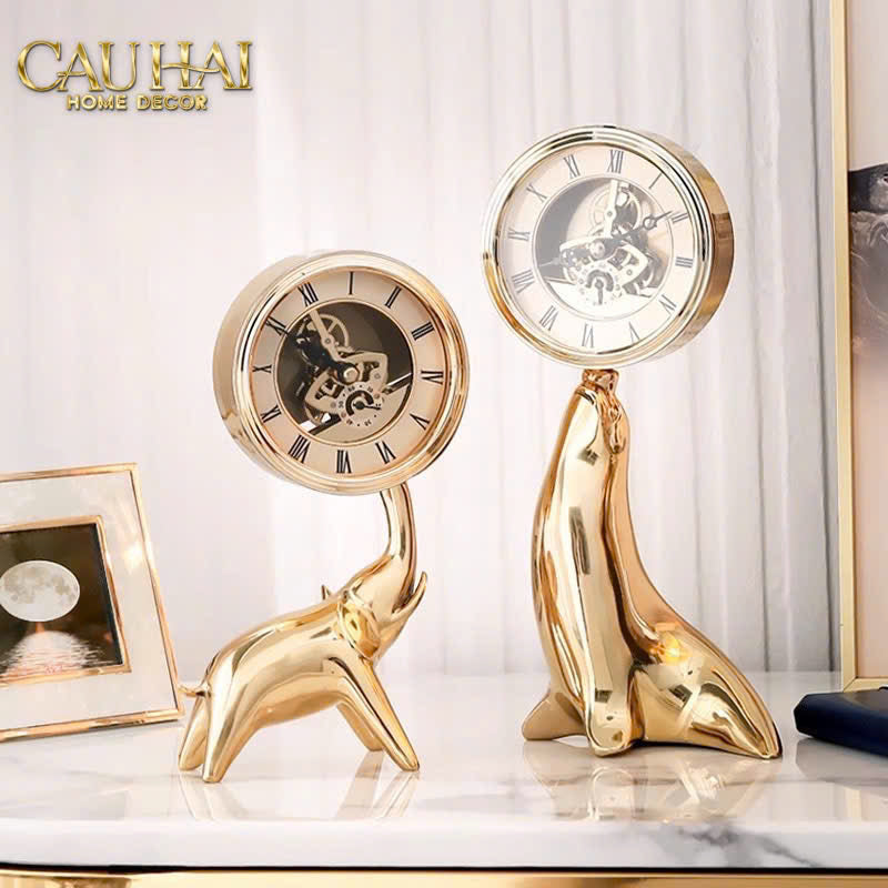 Maison Couture - Tượng Hải Cẩu Nâng Đồng Hồ Golden Guardian Seal TimeKeeper - CẬU HAI HOME DECOR
