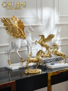 maison-couture-tuong-ngua-dong-brasson-cheval-de-fortune-premiere-h24-tuong-trang-tri-cau-hai-home-decor-2 - CẬU HAI HOME DECOR
