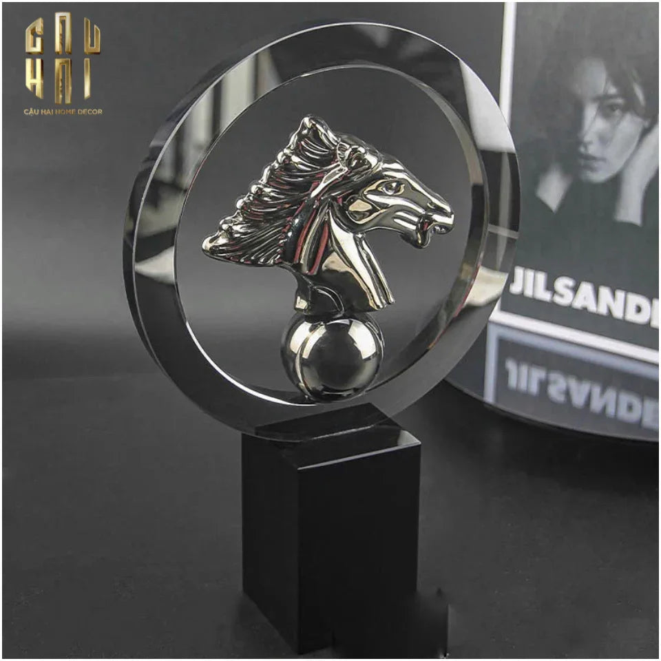 maison-couture-tuong-ngua-pha-le-horsepower-tuong-trang-tri-cau-hai-home-decor-3 - CẬU HAI HOME DECOR