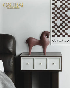 maison-couture-tuong-ngua-tang-horse-sienna-clay-artisanal-tuong-trang-tri-cau-hai-home-decor-9 - CẬU HAI HOME DECOR