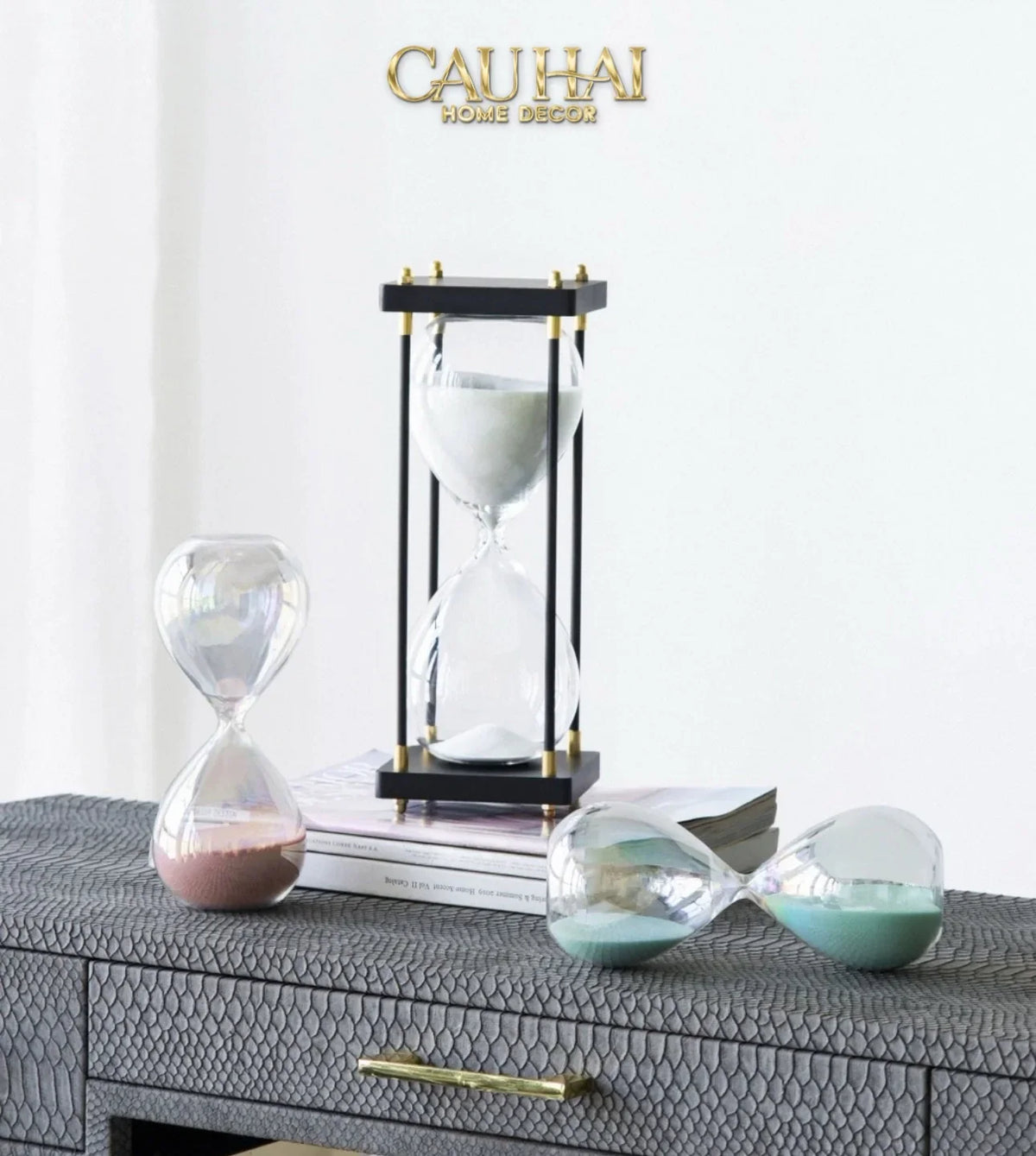Maison Couture - Tượng Trang Trí Đồng Hồ Cát Cristalleries Lumière Acry Charcoal 30Mins D25-TƯỢNG TRANG TRÍ-CẬU HAI HOME DECOR