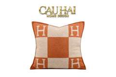 Maison Couture - Vỏ Gối Len Merinos Cashmere Signature Carré H Class 45 - Taupe Orange H-VỎ GỐI-CẬU HAI HOME DECOR