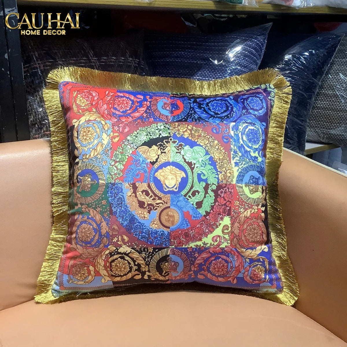Maison Couture - Vỏ Gối Nhung Chenille V Class Medusa Amplified Multicolore 45-VỎ GỐI-CẬU HAI HOME DECOR