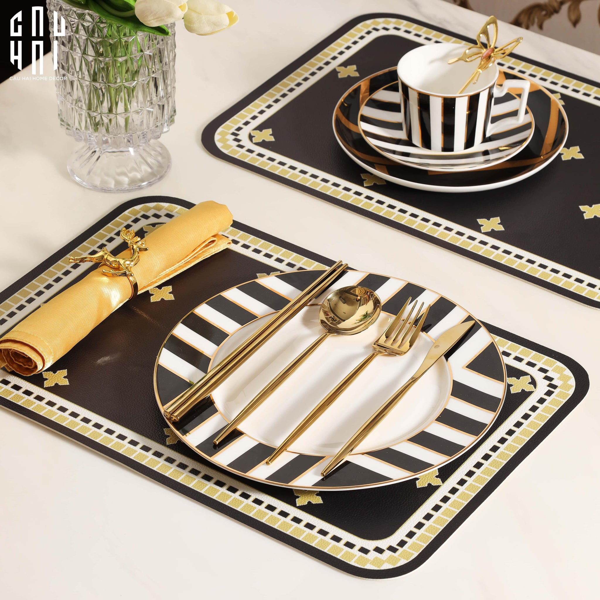 MAISON DE LUXE - SET 2 PLACEMAT HATHOR SS25