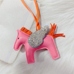 moc-khoa-charm-deo-tui-helios-chariot-pink-girls-cau-hai-home-decor-2 - CẬU HAI HOME DECOR