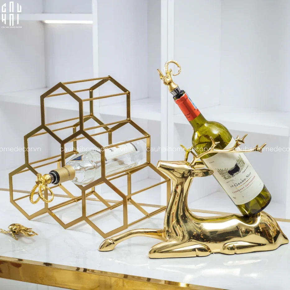 nut-day-vang-golden-antelope-wine-stopper-ss30-cau-hai-home-decor-3 - CẬU HAI HOME DECOR